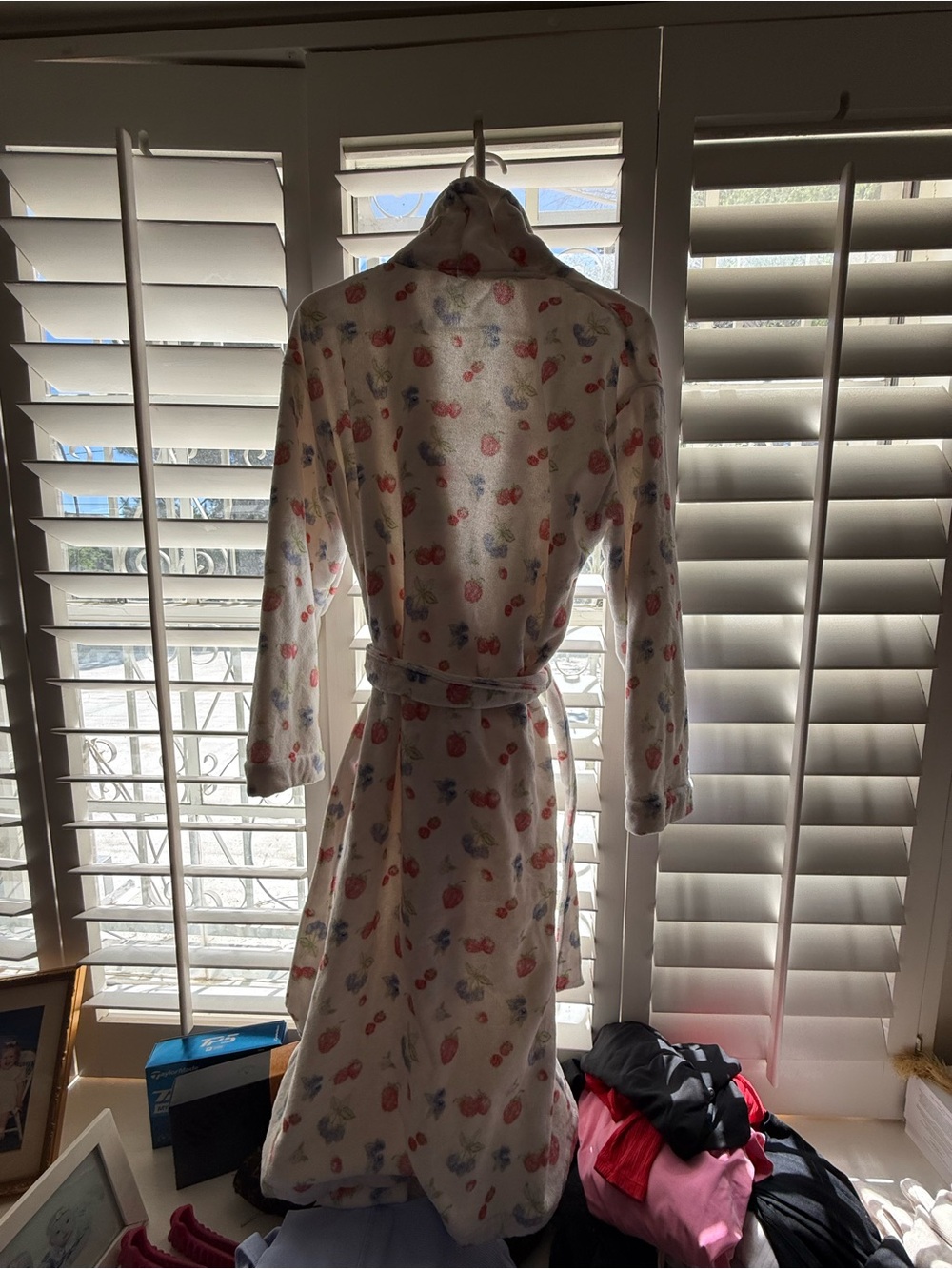 Djerf Avenue White Robe with Multicolor Strawberry Print - Picture 4 of 4